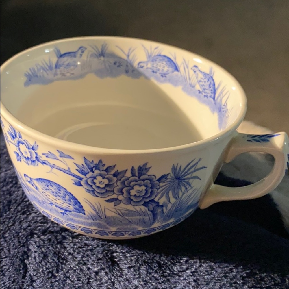 Quail tea cup